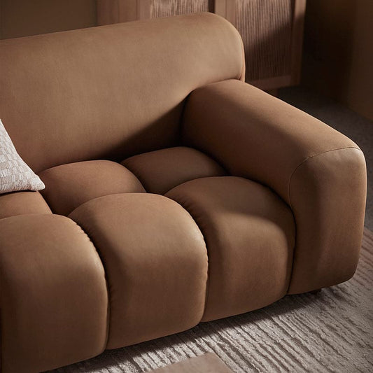 🪑 $400 Sofa vs $4,000 Sofa — Here’s the Difference No One Talks About
