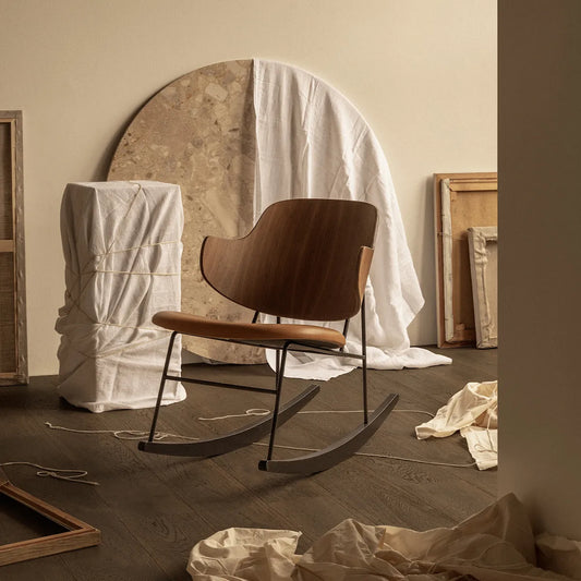 a dondolo timber rocking chair