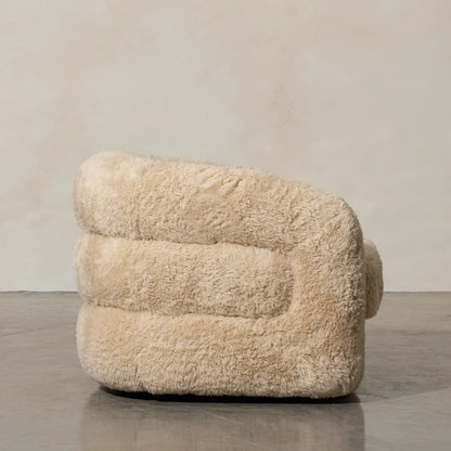 aderentè fur lounge chair
