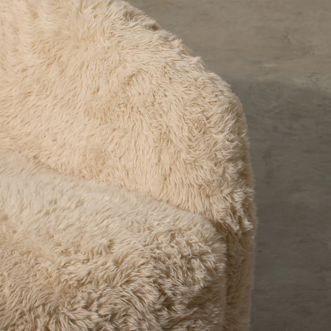 aderentè fur lounge chair
