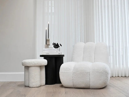 mano boucle lounge chair
