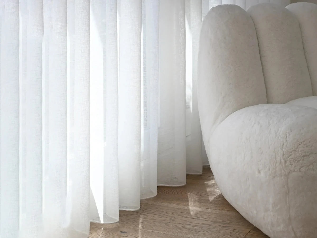 mano boucle lounge chair