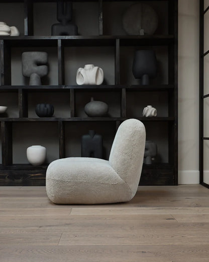 mano boucle lounge chair