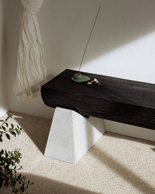 rastrello concrete bench