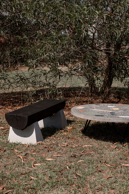 rastrello concrete bench