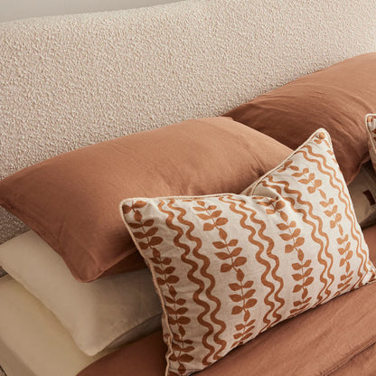 sbalorditiva king boucle bedframe