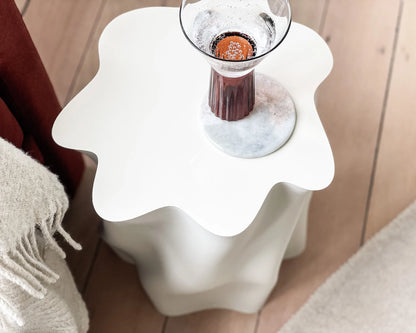 volteggiare cement side table